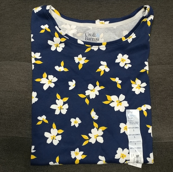 NWT Women's Blue Floral Croft & Barrow Essential Crewneck Tee Small 100% Cotton - Picture 10 of 10